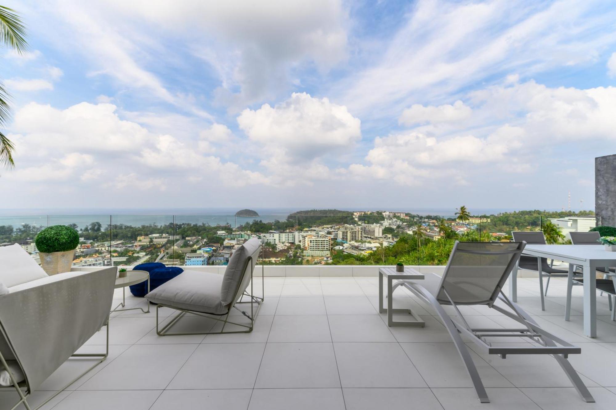The View Phuket By Resava Praia de Kata Quarto foto