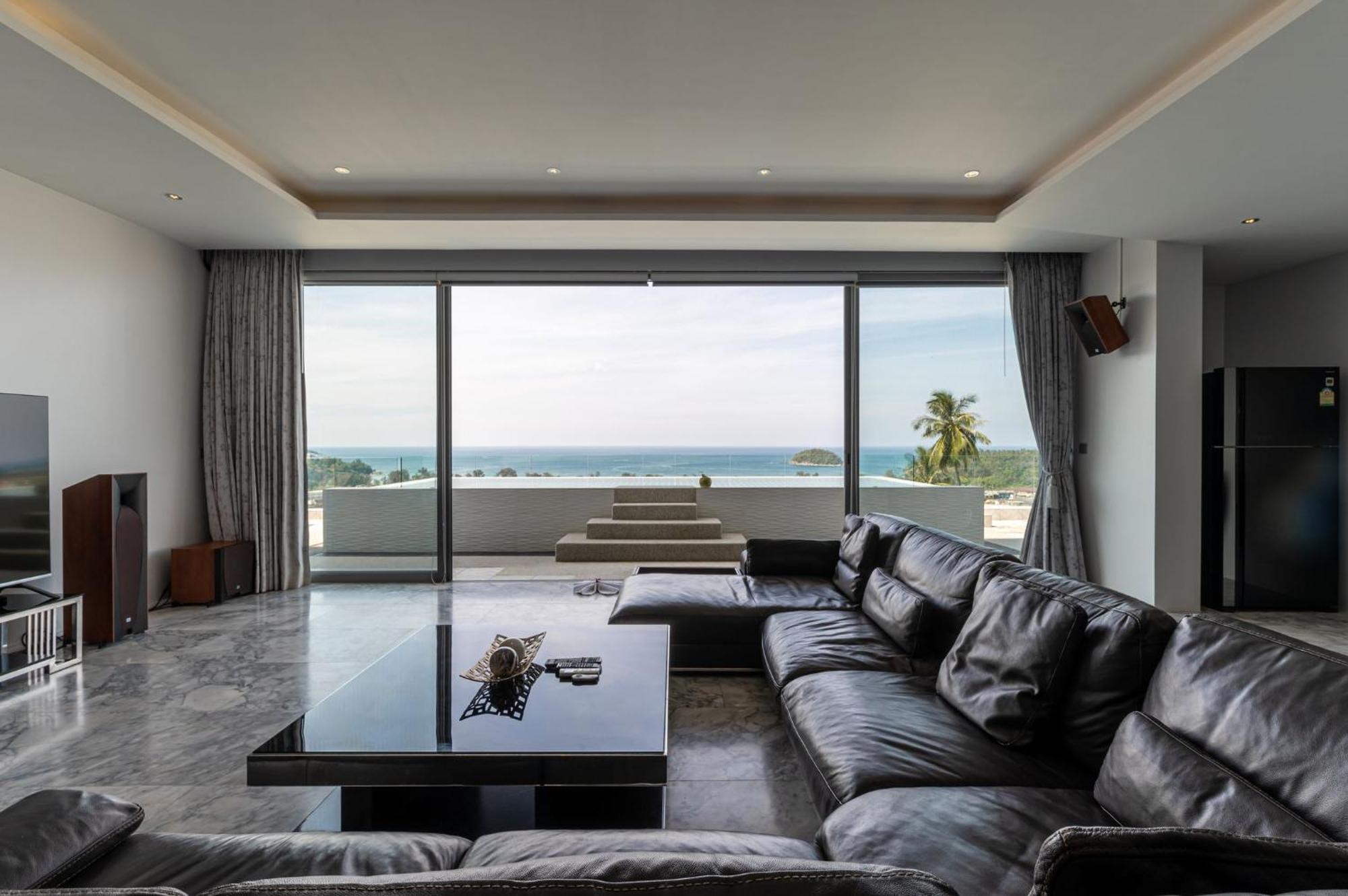 The View Phuket By Resava Praia de Kata Quarto foto
