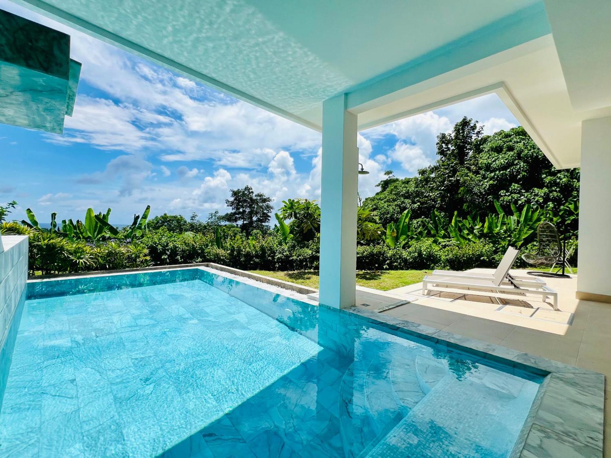 The View Phuket By Resava Praia de Kata Exterior foto