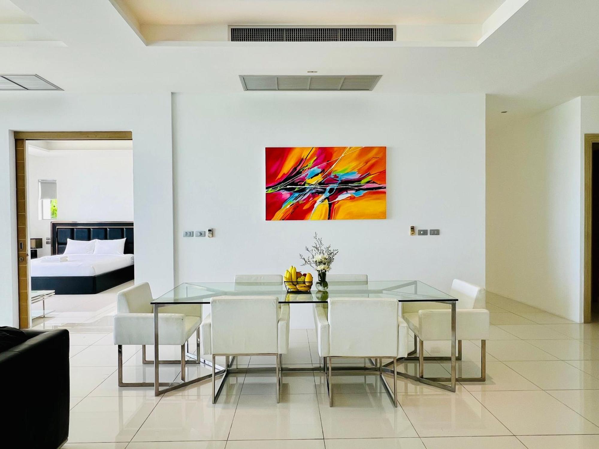 The View Phuket By Resava Praia de Kata Exterior foto
