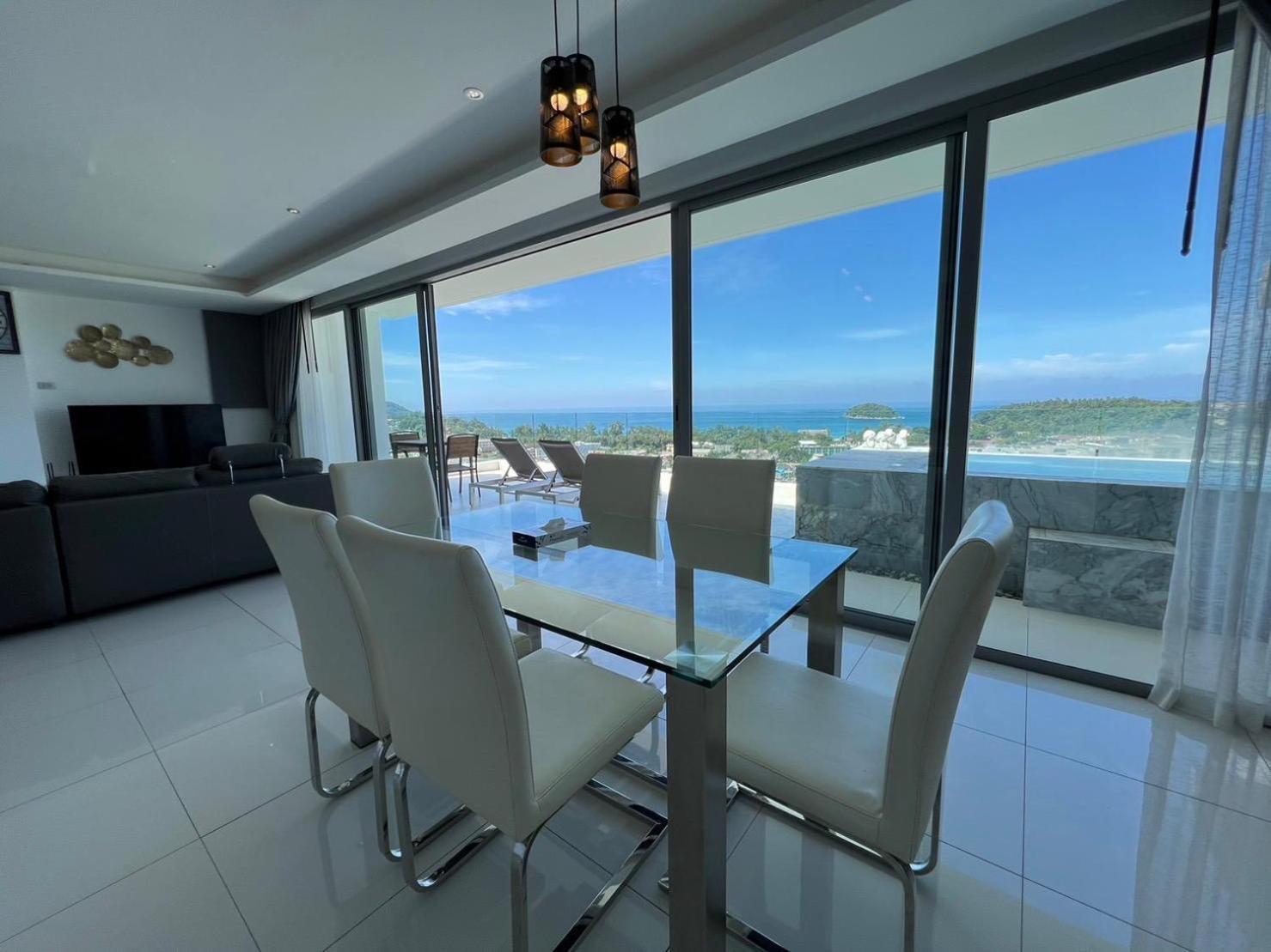 The View Phuket By Resava Praia de Kata Exterior foto